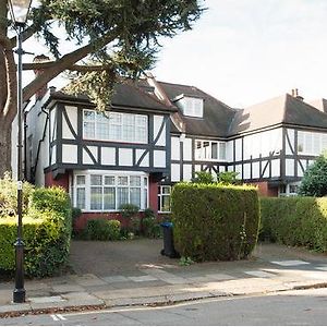 Saint Gabriel'S Road Guesthouse